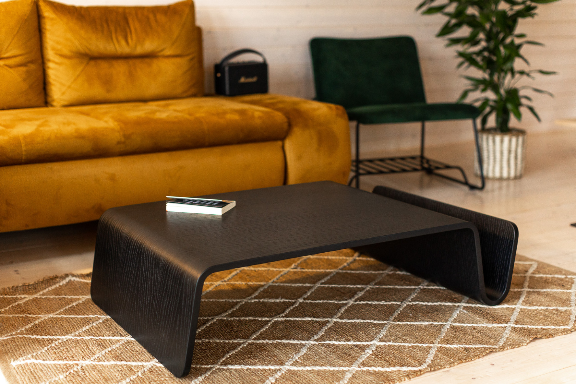 Coffee tables 10797