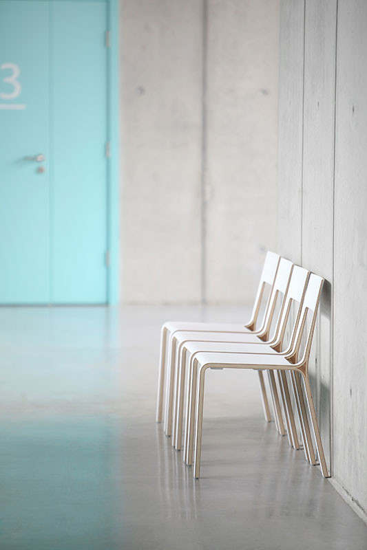 Latvijā ražoti Skandināvu dizaina koka krēsli 8637
